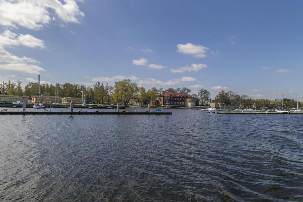 Centrum Zeglarskie Domki Kempingowe Štetín Exteriér fotografie
